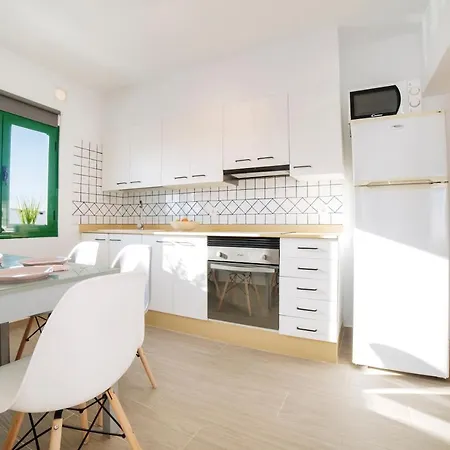 Brisa Del Mar * La Santa